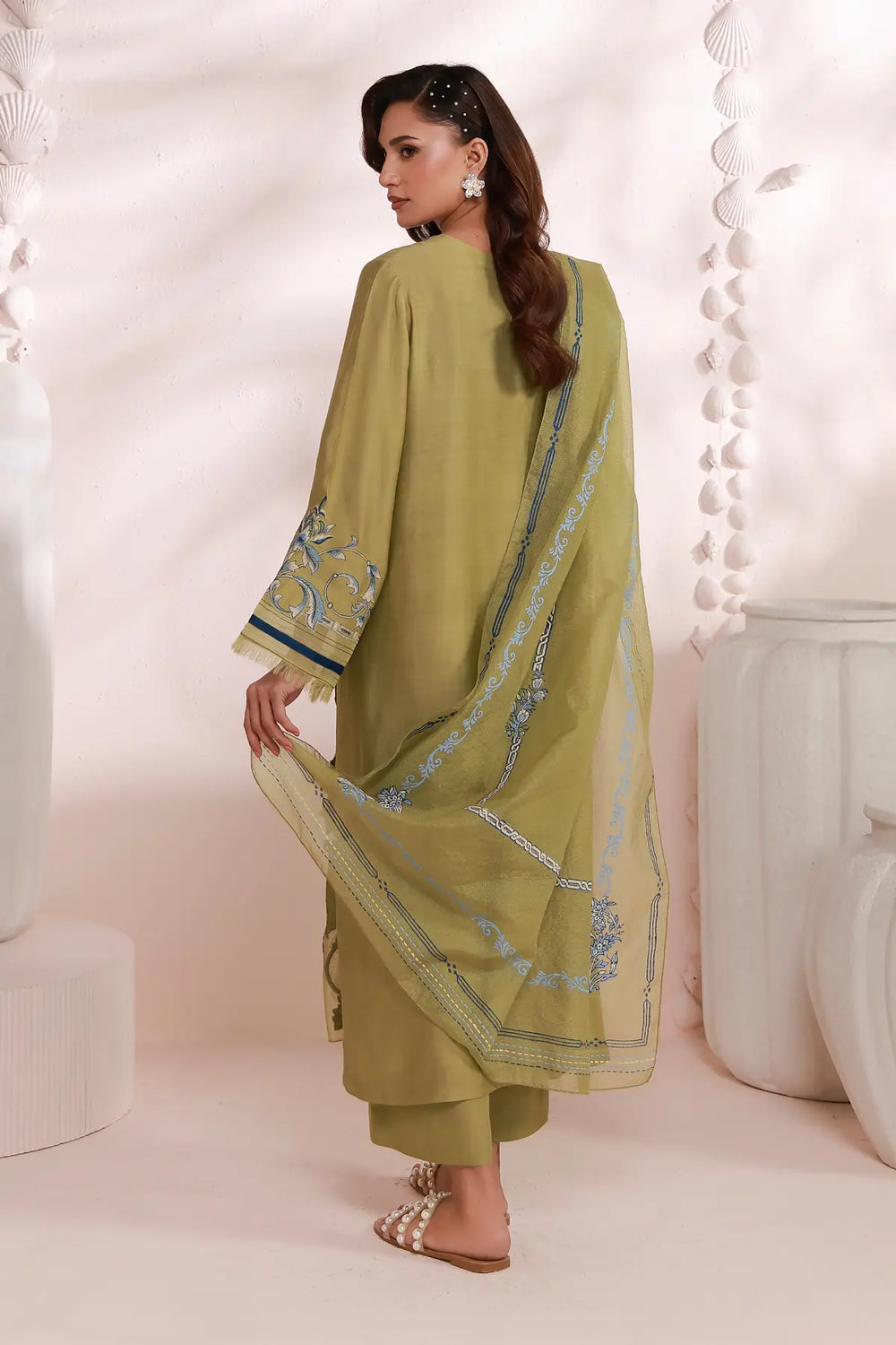 Nura - Zuri by Zainab